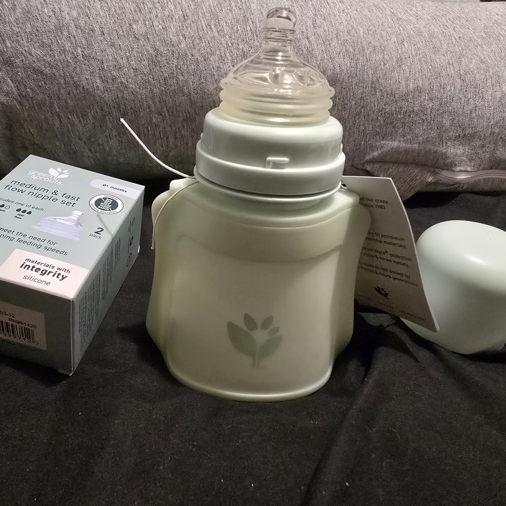 Gentle Flow Silicone Baby Bottle - Soft Green